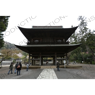 Sanmon of Engaku-ji in Kamakura