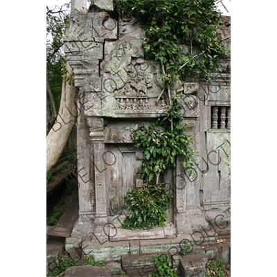 Column at Beng Melea in Angkor