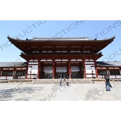 Chumon of Todaiji in Nara