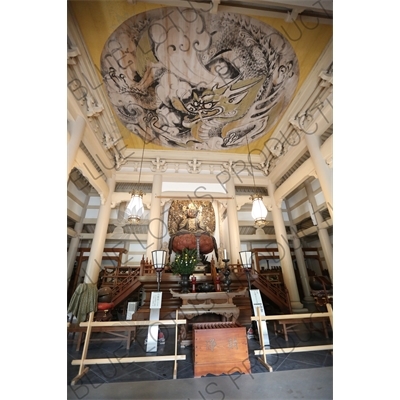 Butsuden/Main Hall of Engaku-ji in Kamakura