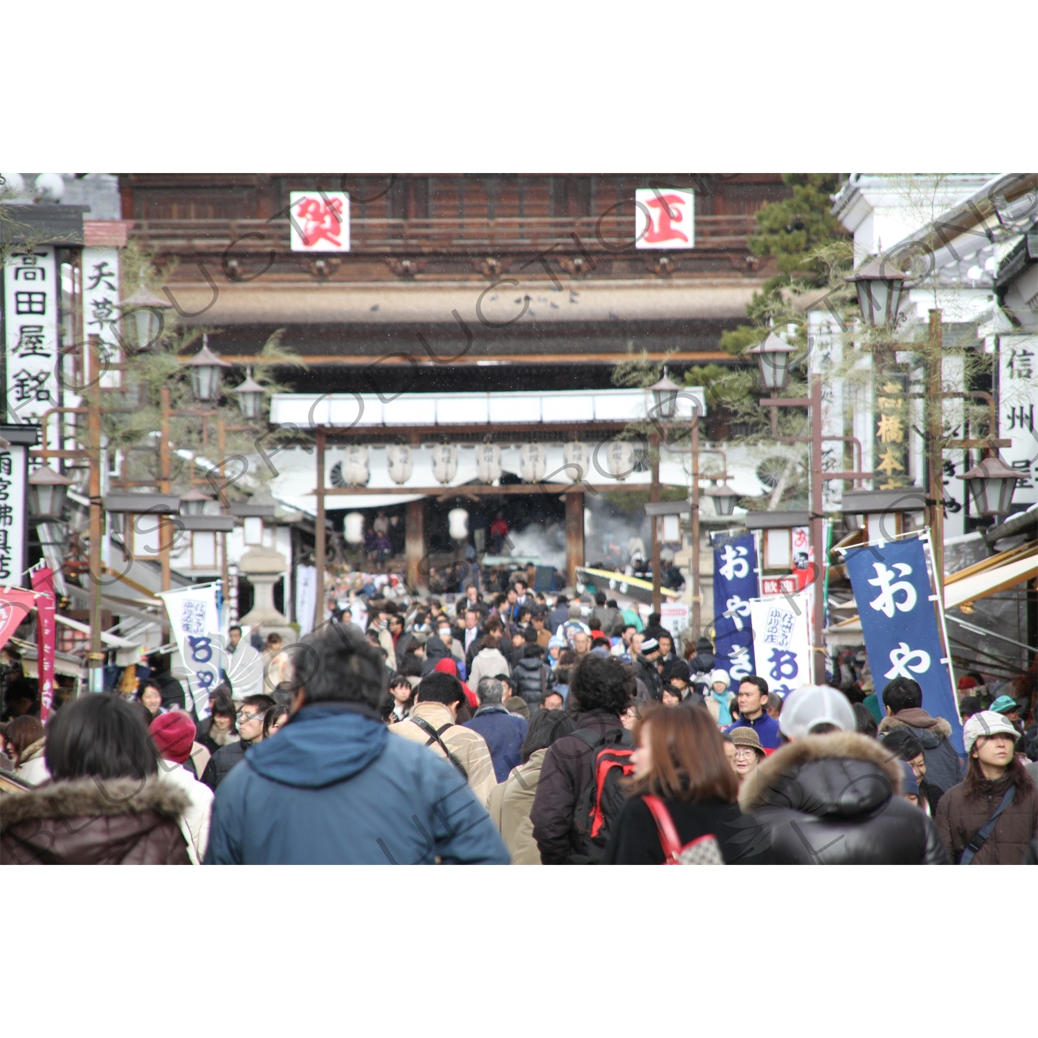 Nakamise Temple Approach of Zenko-ji in Nagano