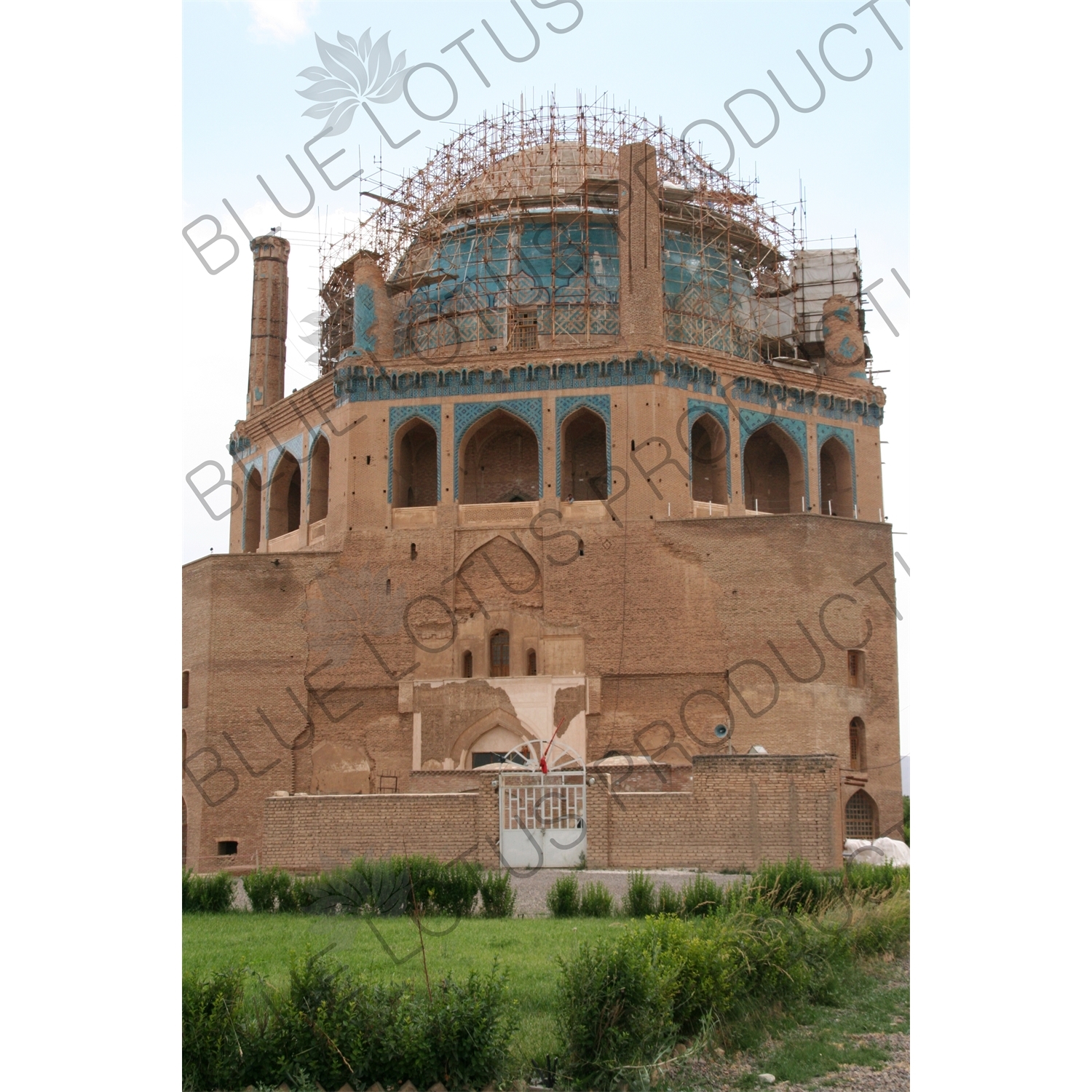 Mausoleum of Oljeitu in Soltaniyeh