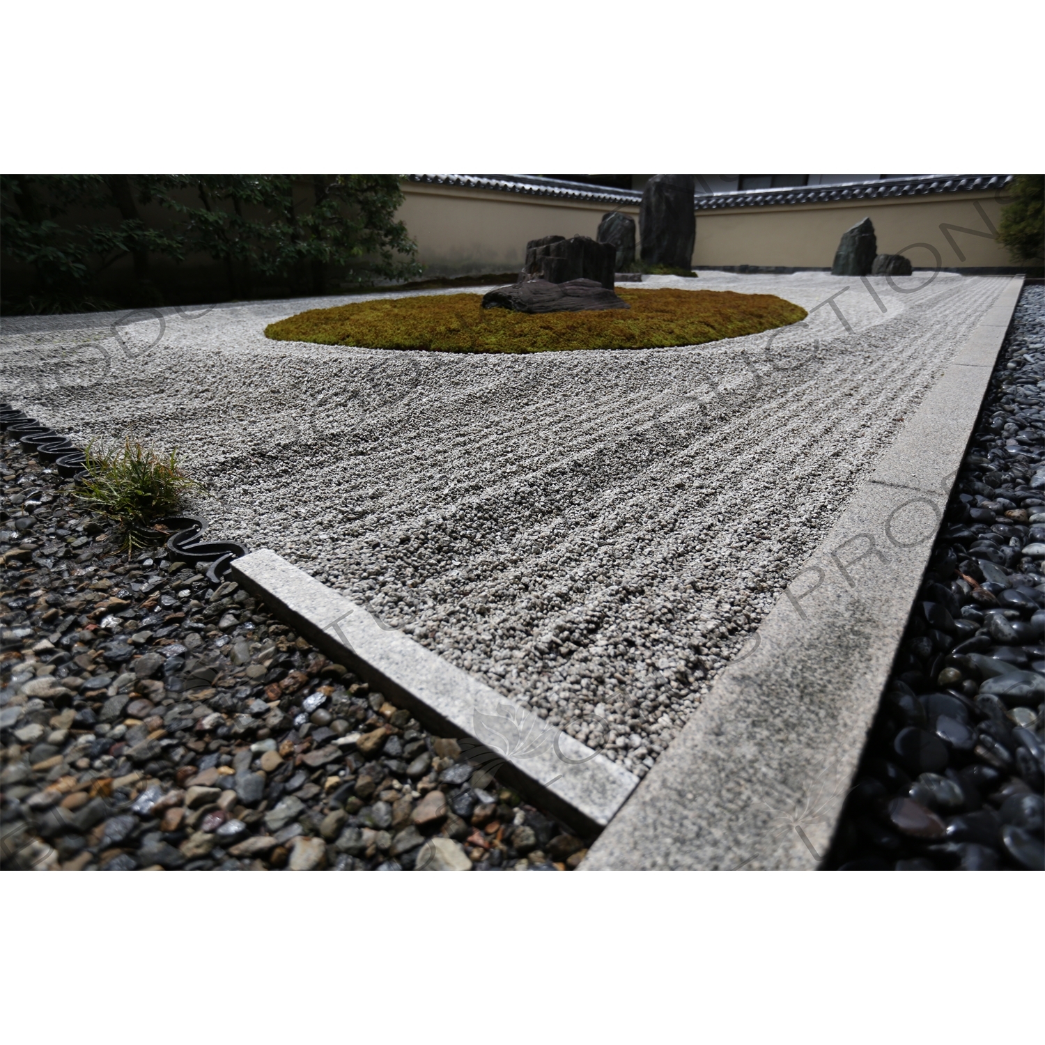 Ryogen-in Rock Garden in the Daitoku-ji Complex in Kyoto