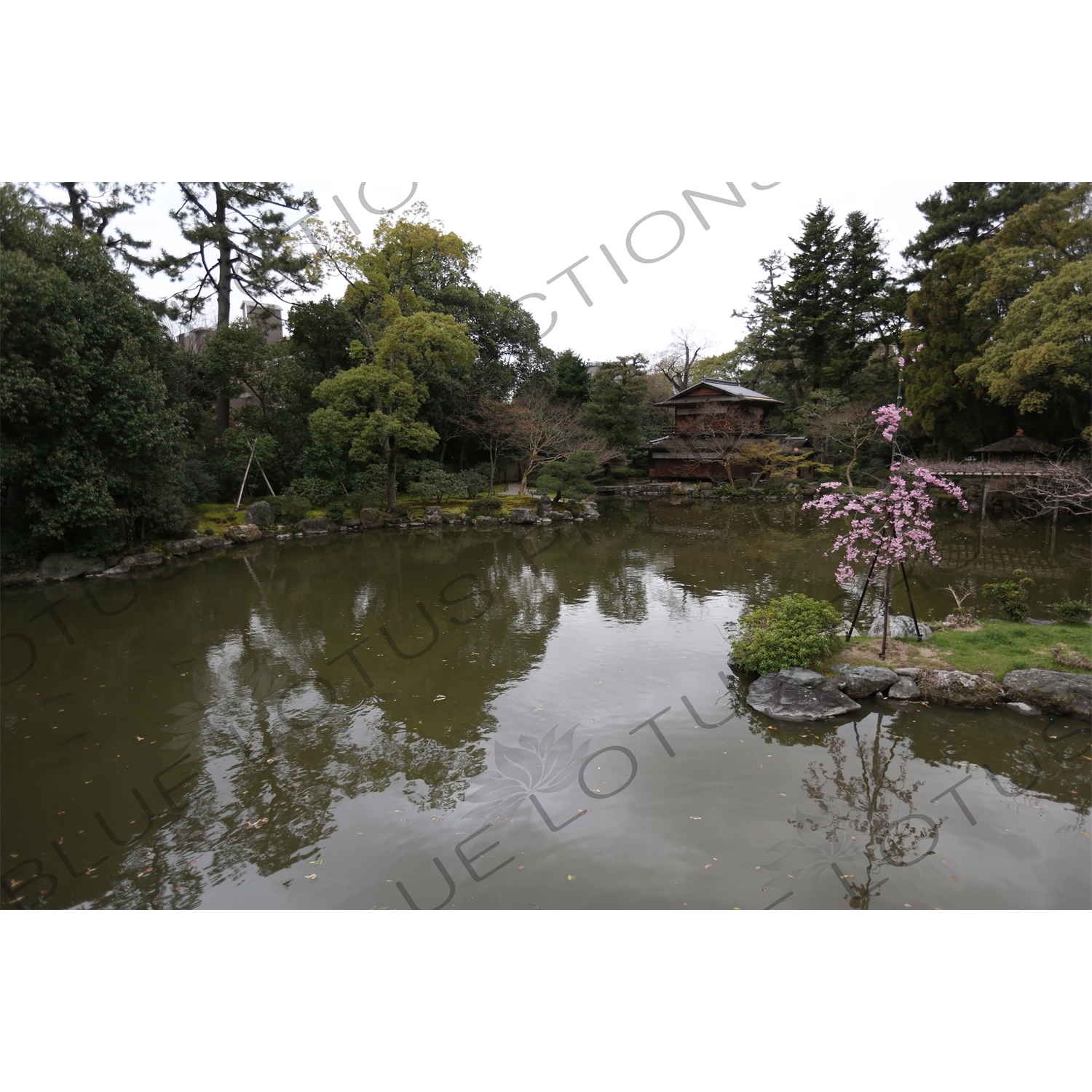 Shusui-tei Tea House in Kyoto Gyoen/Imperial Palace Park in Kyoto