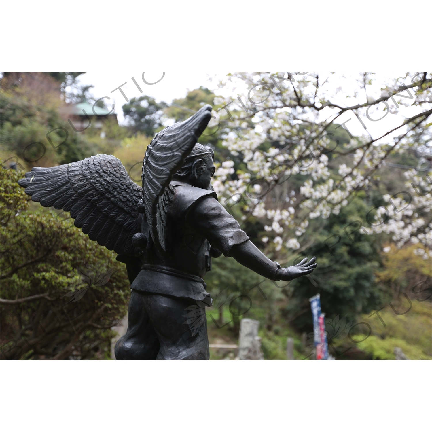 Karasu-tengu Statue near Kencho-ji in Kamakura