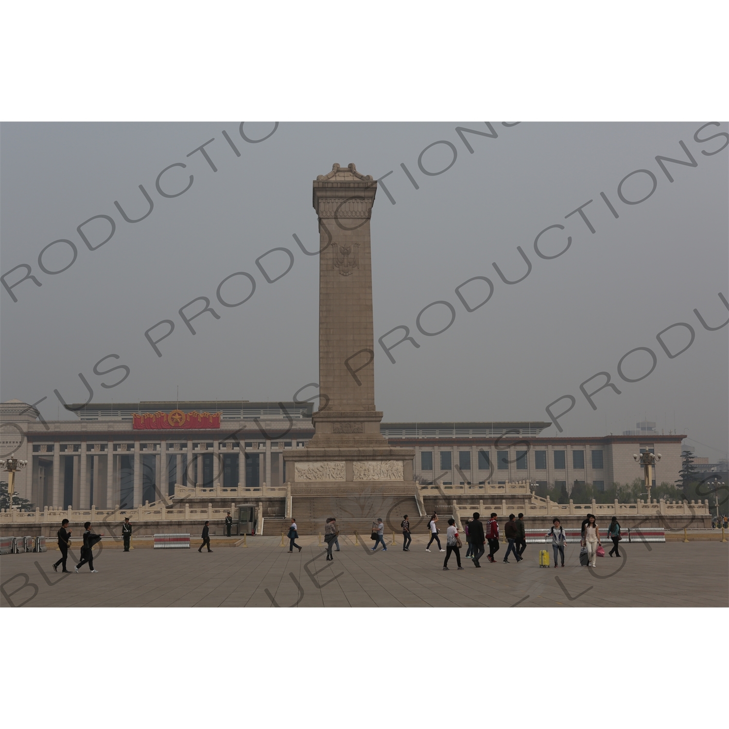 Monument to the People's Heroes (Renmin Yingxiong Jinianbei) and National Museum of China (Zhongguo Guojia Bowuguan) in Tiananmen Square in Beijing