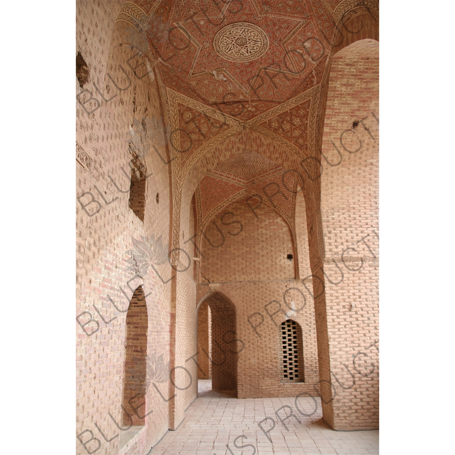 Mausoleum of Oljeitu in Soltaniyeh