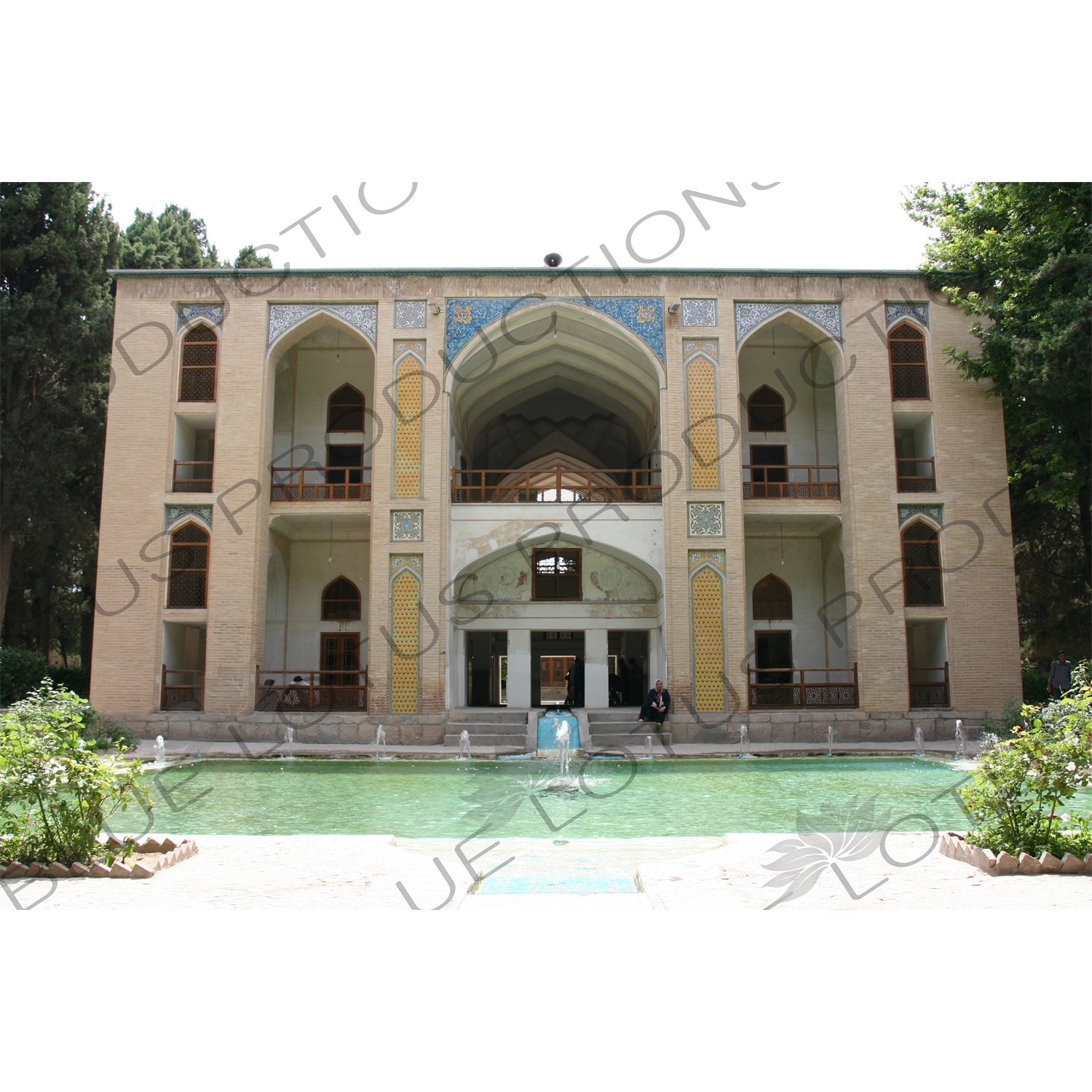 Shotor Gelou Pavilion in the Bagh-e Fin Garden in Kashan