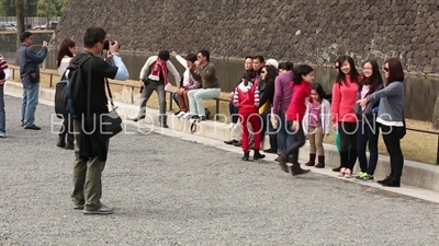 Tokyo Imperial Palace (Kokyo) Tourists