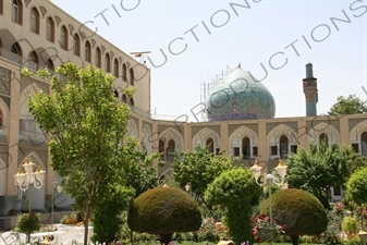 Hotel Abbasi and Chahar Bagh School/Madrasah-i Madar-i Shahh in Esfahan/Isfahan