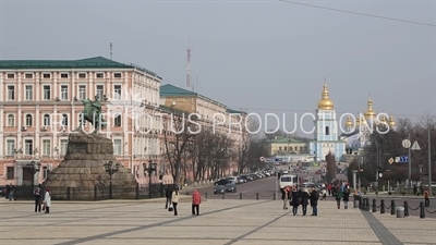 Statue of Bohdan Khmelnytsky and St. Michael's Golden-Domed Monastery in Kiev