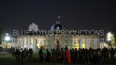 Military Academy (Ecole Militaire) and Wall of Peace (Mur pour la Paix) in Paris