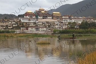 Ganden Sumtsenling Monastery (Songzanlin Si) near Shangri-La/Zhongdian (Xiang Ge Li La) City