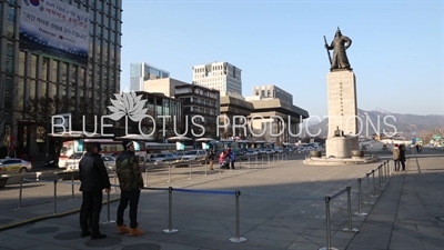 Admiral Yi Sun-shin Statue on Gwanghwamun Square in Seoul