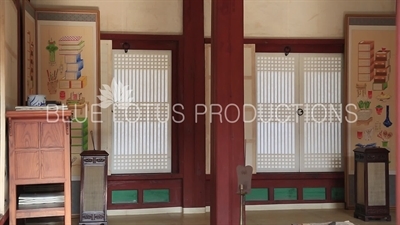 Interior of Manchun Hall (Manchunjeon) at Gyeongbok Palace (Gyeongbokgung) in Seoul