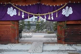 Gate at Matsumoto Castle in Matsumoto