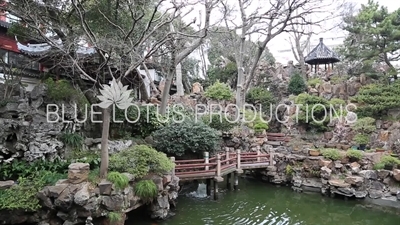 Pond inside Yu Garden (Yuyuan) in Shanghai