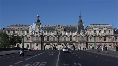 Pont du Carrousel in Paris