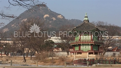 Hyangwon Pavilion (Hyangwonjeong) at Gyeongbok Palace (Gyeongbokgung) in Seoul