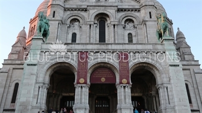 Basilica of the Sacred Heart of Paris/Sacré-Cœur (Sacré-Cœur Basilica) in Paris