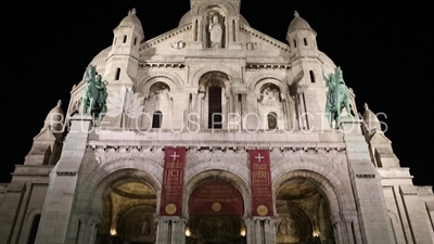 Basilica of the Sacred Heart of Paris/Sacré-Cœur (Sacré-Cœur Basilica) in Paris