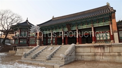 Jibokjae and Paru Pavilion (Parujeong) at Gyeongbok Palace (Gyeongbokgung) in Seoul