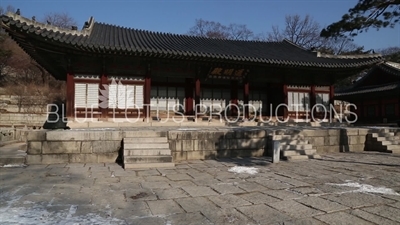 Tongmyeong Hall (Tongmyeongjeon) at Changgyeong Palace (Changgyeonggung) in Seoul