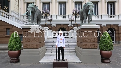 Royal Guards Soldier at the Entrance of Phra Thinang Chakri Maha Prasat at the Grand Palace (Phra Borom Maha Ratcha Wang) in Bangkok