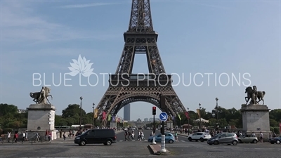 Jena Bridge (Pont d'Iéna) and Eiffel Tower in Paris