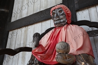 Arhat Binzuru (Pindola/Bindora Baradaja) Statue outside the Big Buddha Hall (Daibutsuden) of Todaiji in Nara