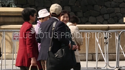 Tokyo Imperial Palace (Kokyo) Tourists