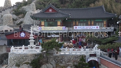 Haedong Yonggung Temple (Haedong Yonggungsa) in Busan