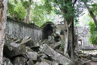 Collapsed Corridor at Ta Prohm in Angkor