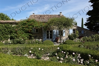 Country House near Château de Lacoste