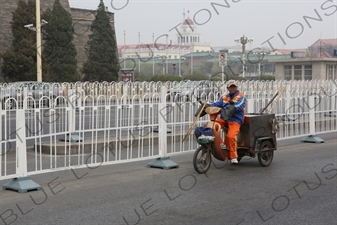 Street Cleaner South of Qianmen/Zhengyangmen Gate in Beijing