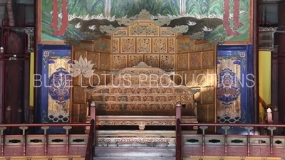 Throne in Injeong Hall (Injeongjeon) at Changdeok Palace (Changdeokgung) in Seoul