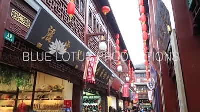 Yu Garden Tourist Bazaar in Shanghai