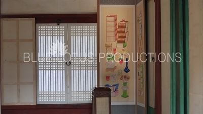 Interior of Cheonchu Hall (Cheonchujeon) at Gyeongbok Palace (Gyeongbokgung) in Seoul