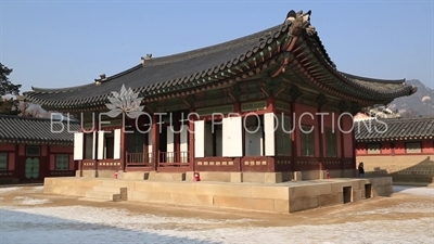 Cheonchu Hall (Cheonchujeon) at Gyeongbok Palace (Gyeongbokgung) in Seoul