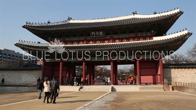 Donhwa Gate (Donhwamun) at Changdeok Palace (Changdeokgung) in Seoul