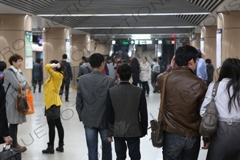 Line 5 at Chongwenmen Station in Beijing