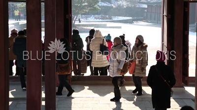 Seonjeong Gate (Seonjeongmun) at Changdeok Palace (Changdeokgung) in Seoul