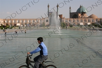 Naqsh-e Jahan Square and Shah Mosque in Esfahan/Isfahan