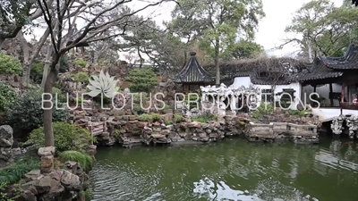 Pond inside Yu Garden (Yuyuan) in Shanghai