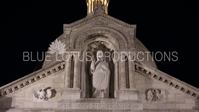 Sacred Heart of Paris/Sacré-Cœur (Sacré-Cœur Basilica) in Paris