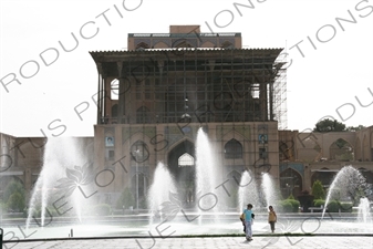 Ali Qapu Palace in Naqsh-e Jahan Square in Esfahan/Isfahan