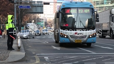 Traffic on a Seoul Street