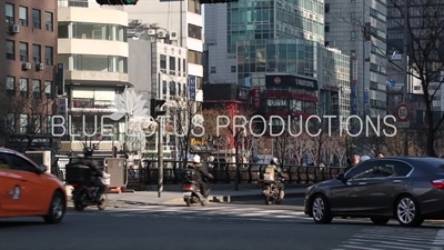 Traffic on a Seoul Street